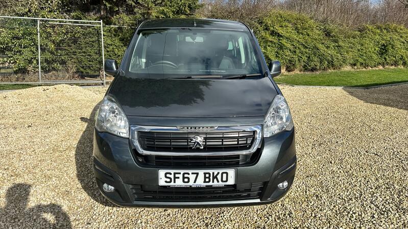 PEUGEOT PARTNER
