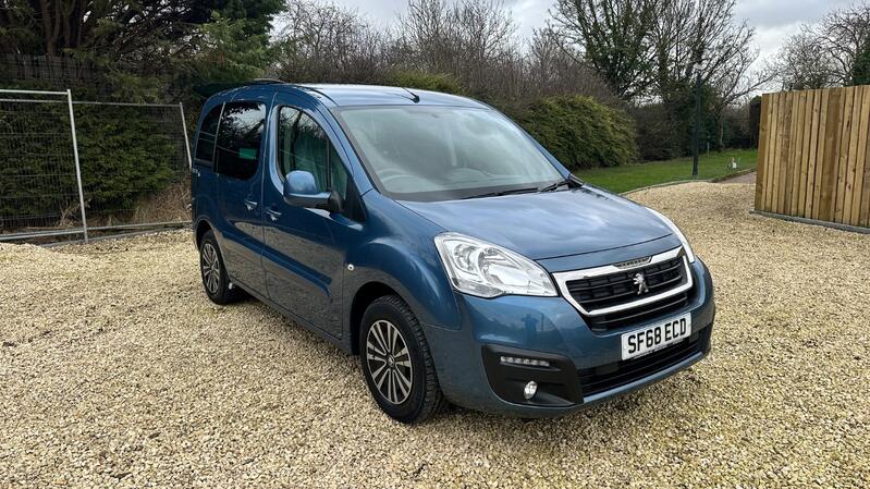 PEUGEOT PARTNER