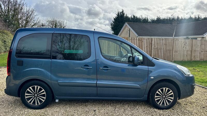 PEUGEOT PARTNER