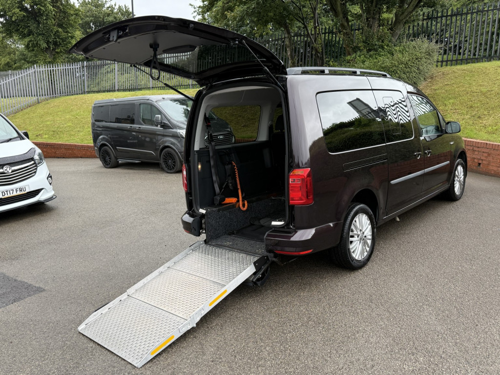 2021 Volkswagen CADDY MAXI LIFE